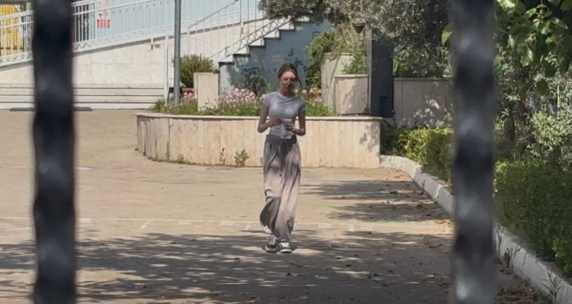 Bursa'da Yks'yi Saniyelerle Kaçırdı! Okul Önünde Umutlu Bekleyiş Sonuç Vermedi (3)