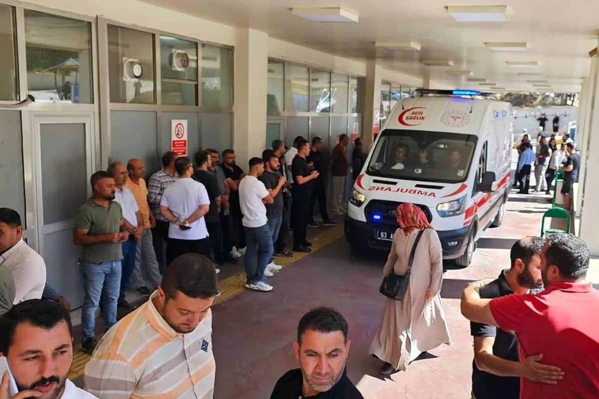 Büyükşehir Belediyesi Daire Başkanı Evinde Canına Kıymaya Çalıştı