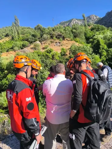 Derede Kaybolan Aziz Aranıyor