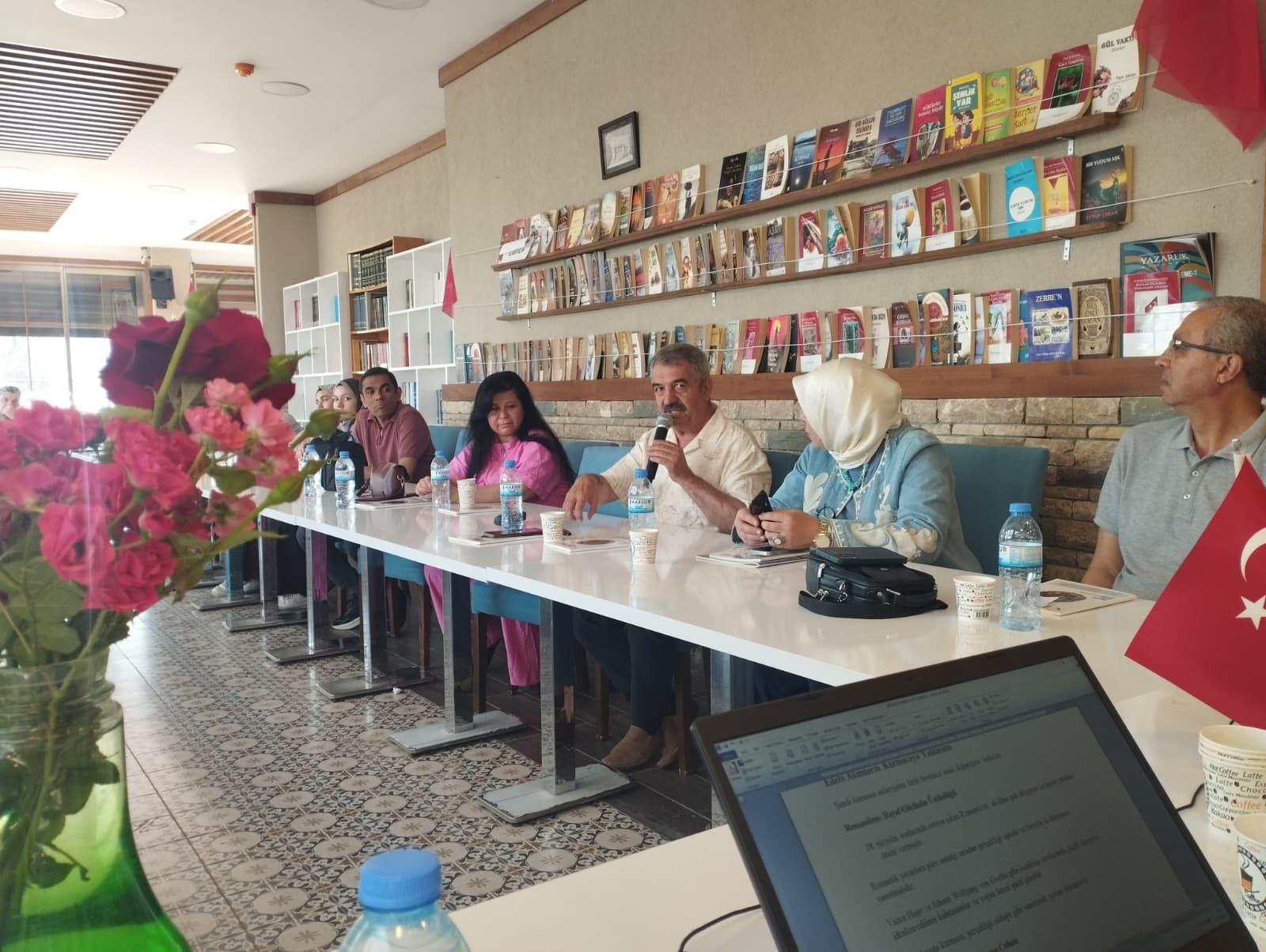 Hakikatin Kurmacası Roman (4)