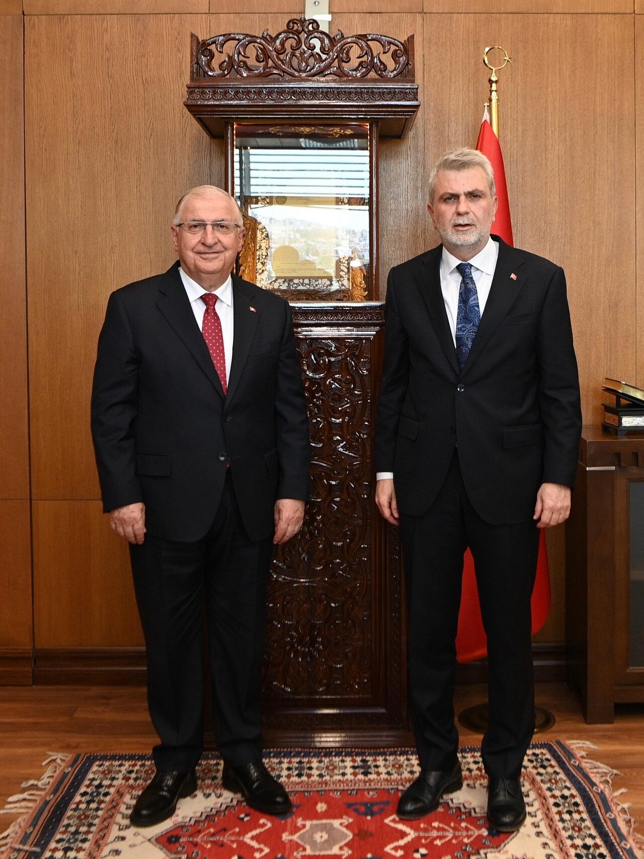 Kahramanmaraş Büyükşehir'de Kritik Zirve! Bakan Yaşar Güler Şehre Çıkarma Yaptı (1)