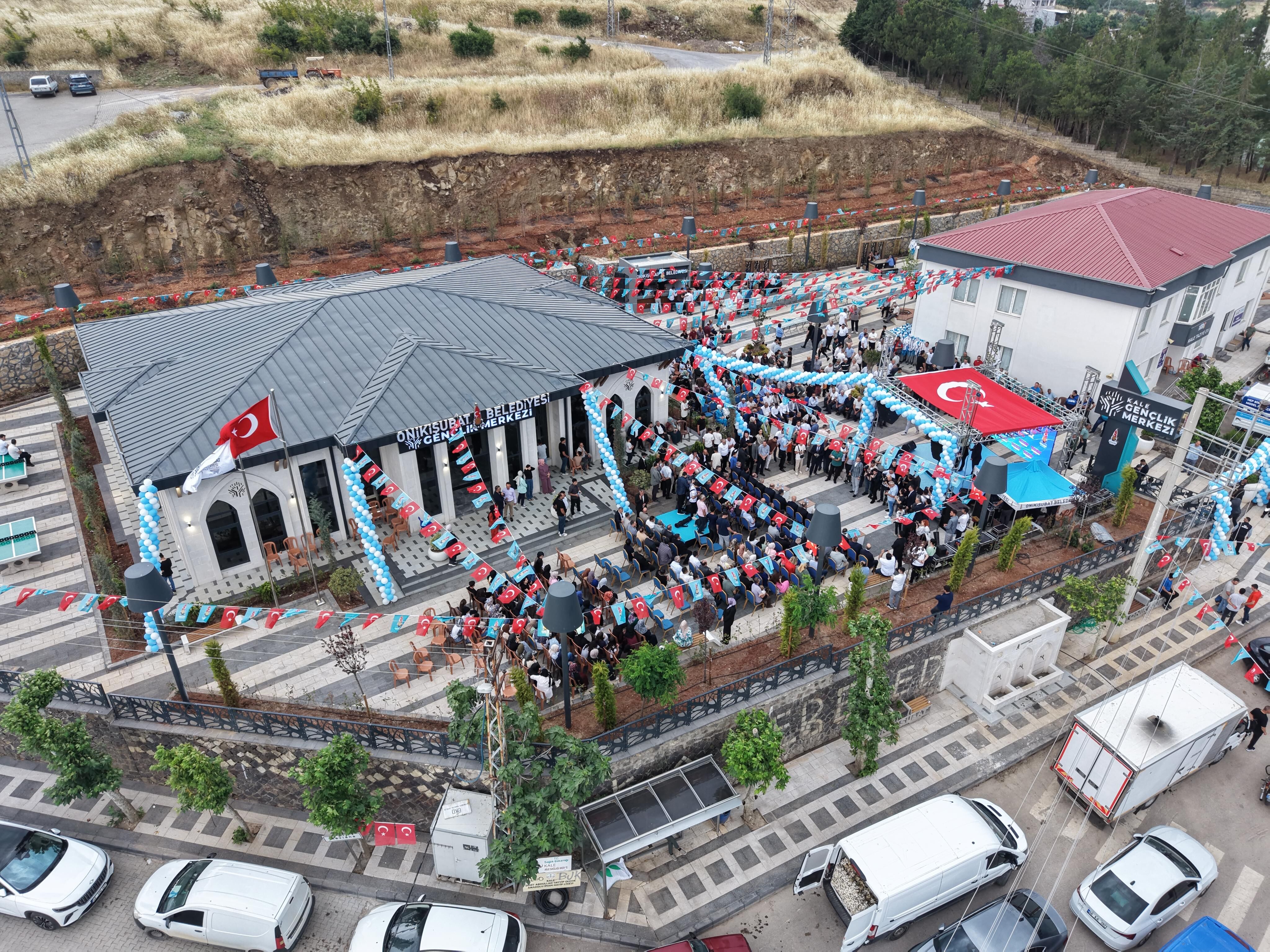 Kahramanmaraş Onikişubat’ta Kale Gençlik Merkezi Açıldı (3)-1