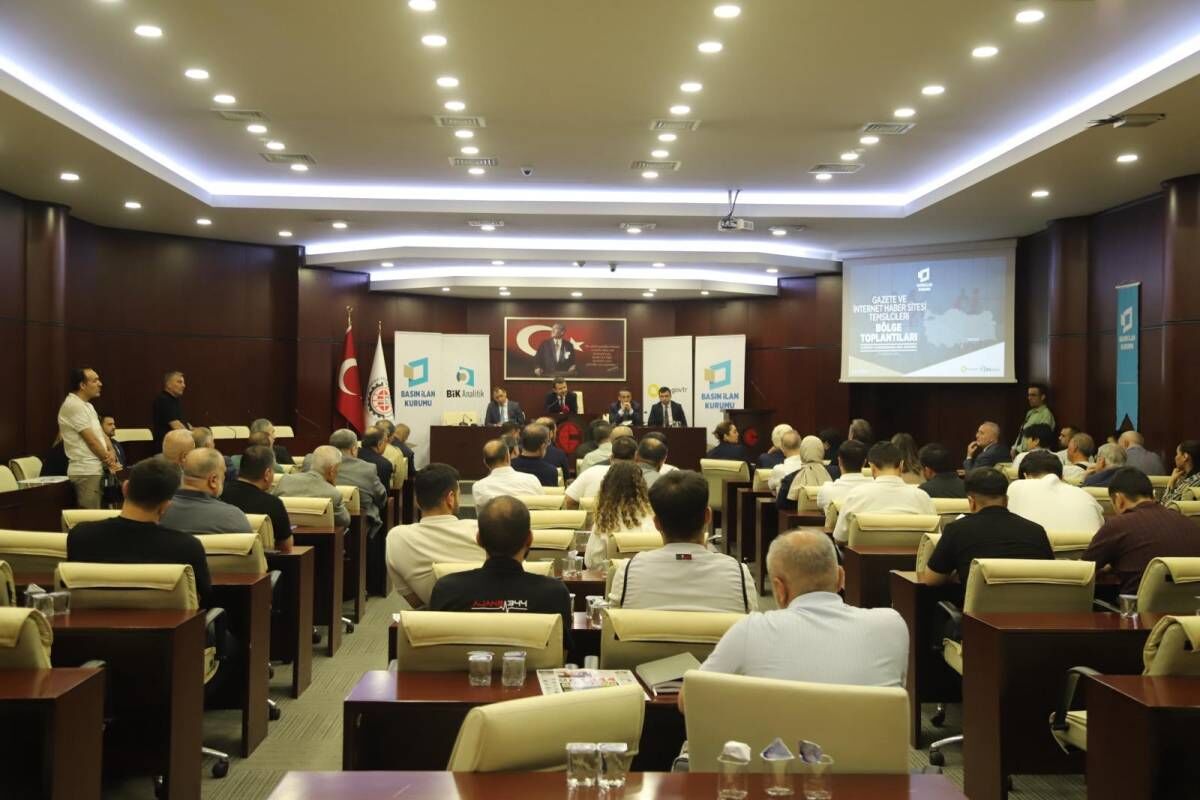 Kahramanmaraşlı Gazeteciler Bi̇k Medya Eğitimine Katıldı