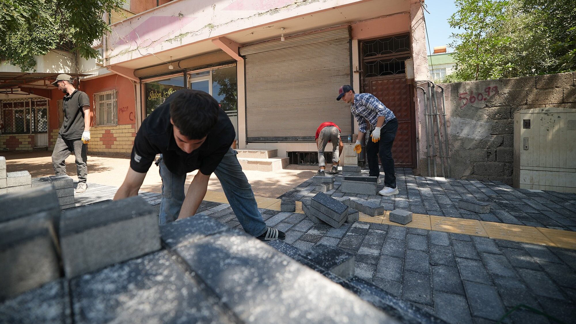 Kahramanmaraş’ta Hacı Murat Caddesi Baştan Sona Yenileniyor (3)