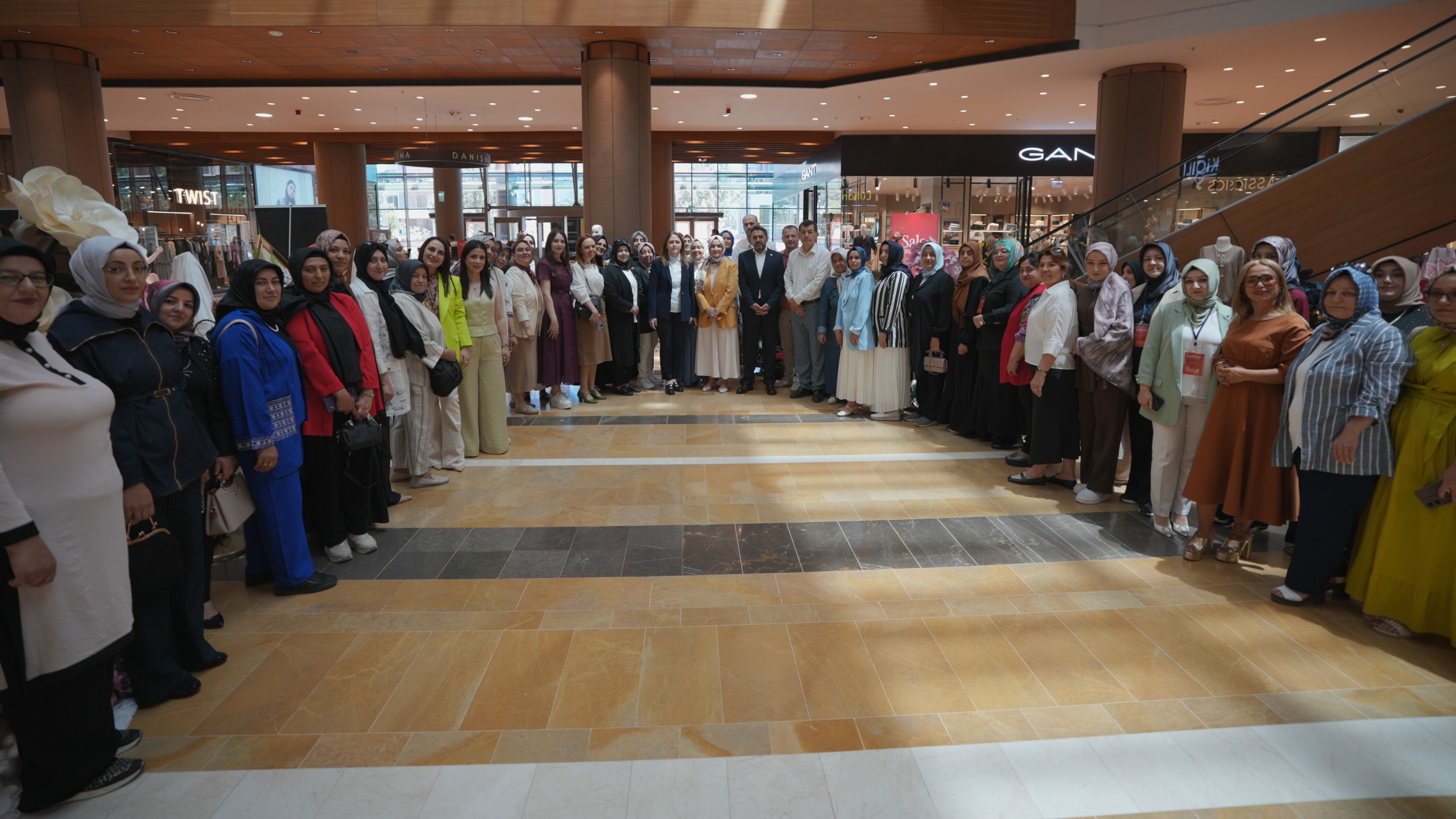 Kahramanmaraş’ta Kadınların El Emeği Yıl Sonu Sergisi Açıldı (10)