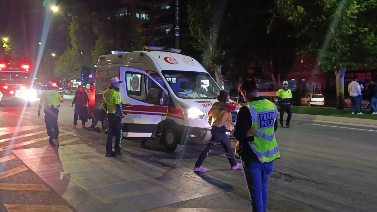 Kahramanmaraş'ta Tehlikeli Yarış Can Alıyordu 5 Yaralı (2)