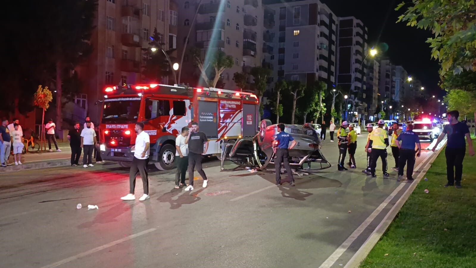 Kahramanmaraş'ta Tehlikeli Yarış Can Alıyordu 5 Yaralı (5)