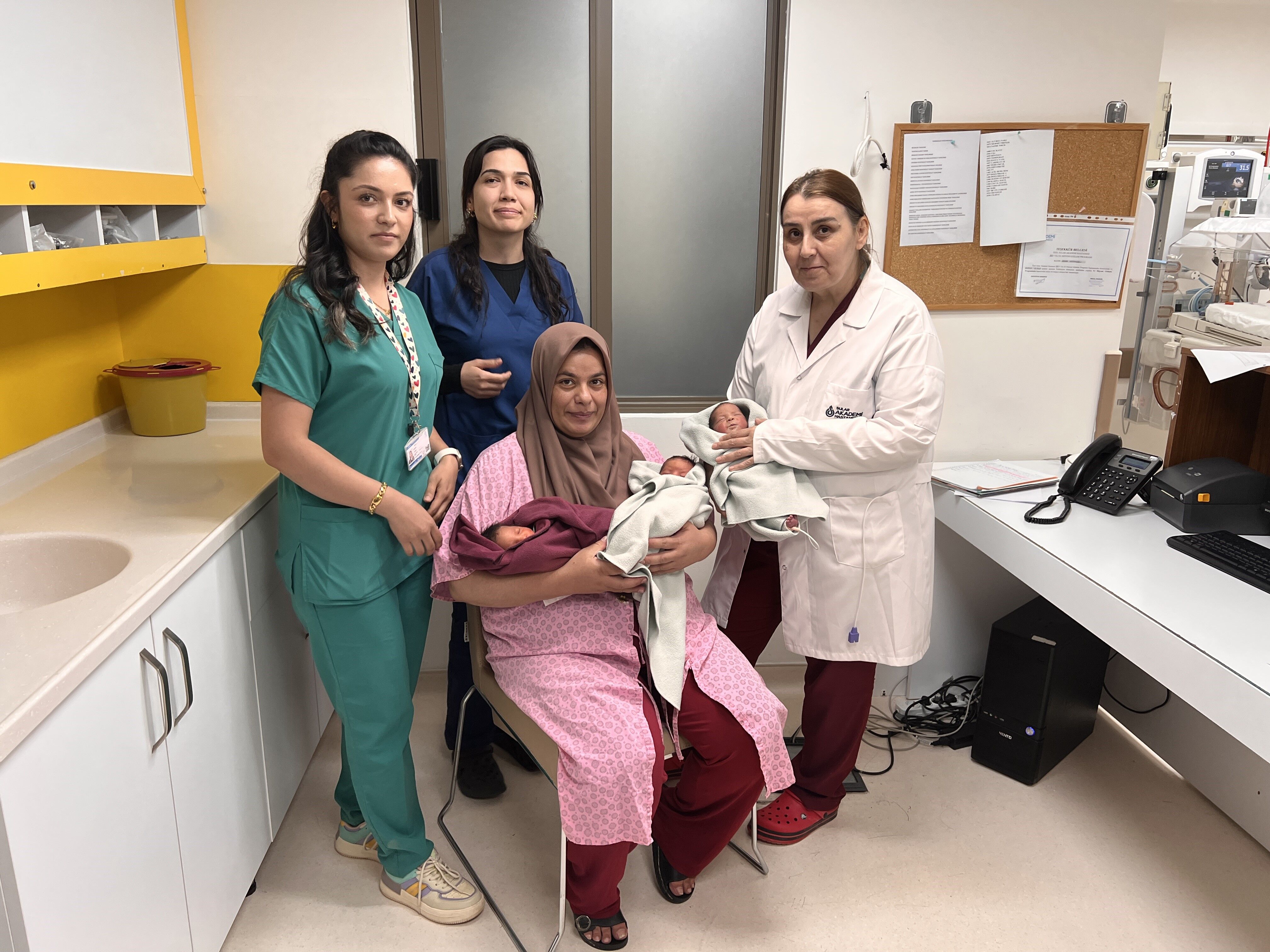 Kahramanmaraş’ta Tüp Bebek Tedavisi Başarıyla Sonuçlandı Üçüz Bebek Dünyaya Geldi (1)