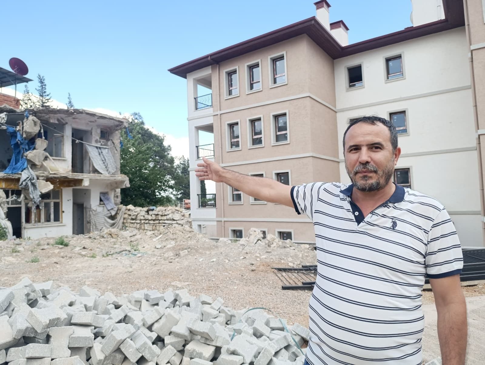 Kahramanmaraş’ta Yıkım Bekleyen 35 Bina Mahalleyi Huzursuz Etti (1)
