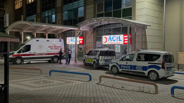 Kırıkkale’de Iki Grup Arasında Bıçaklı Kavga; 2 Ağır Yaralı
