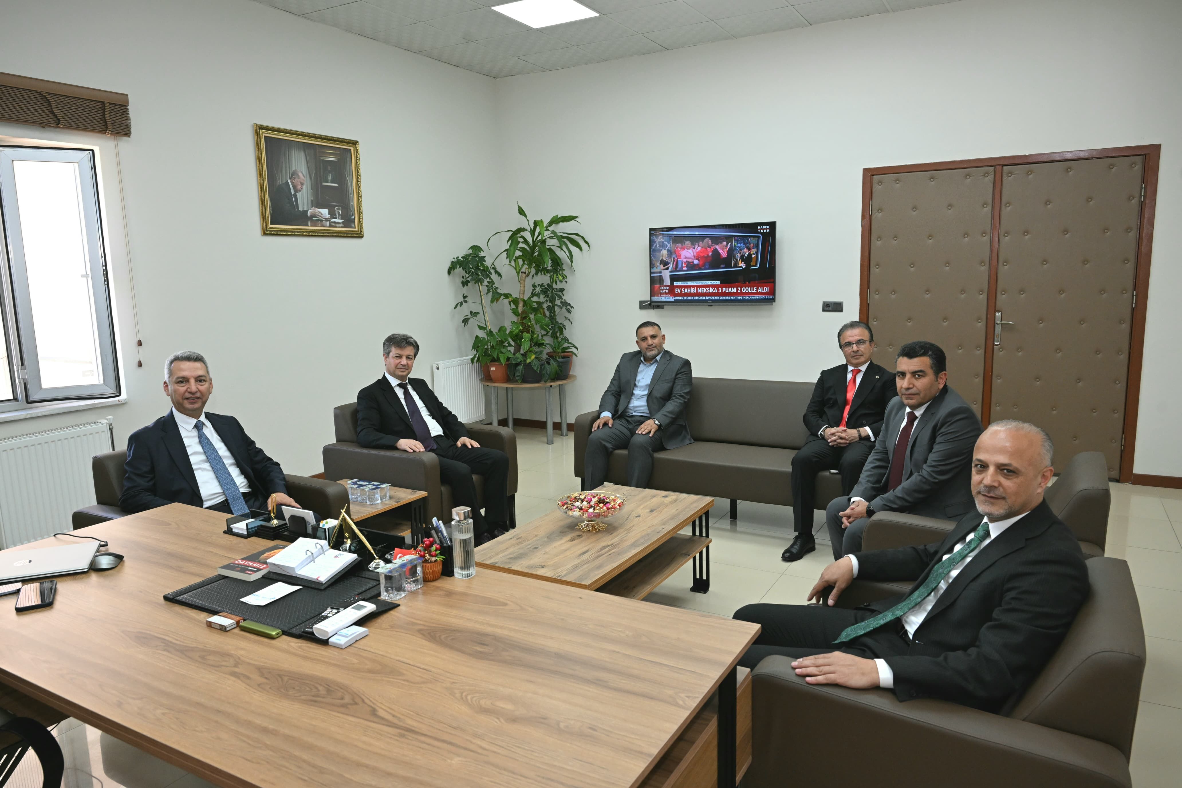 Ksü Rektörü Okumuş’tan Afşin Belediyesi’ne Anlamlı Ziyaret (1)