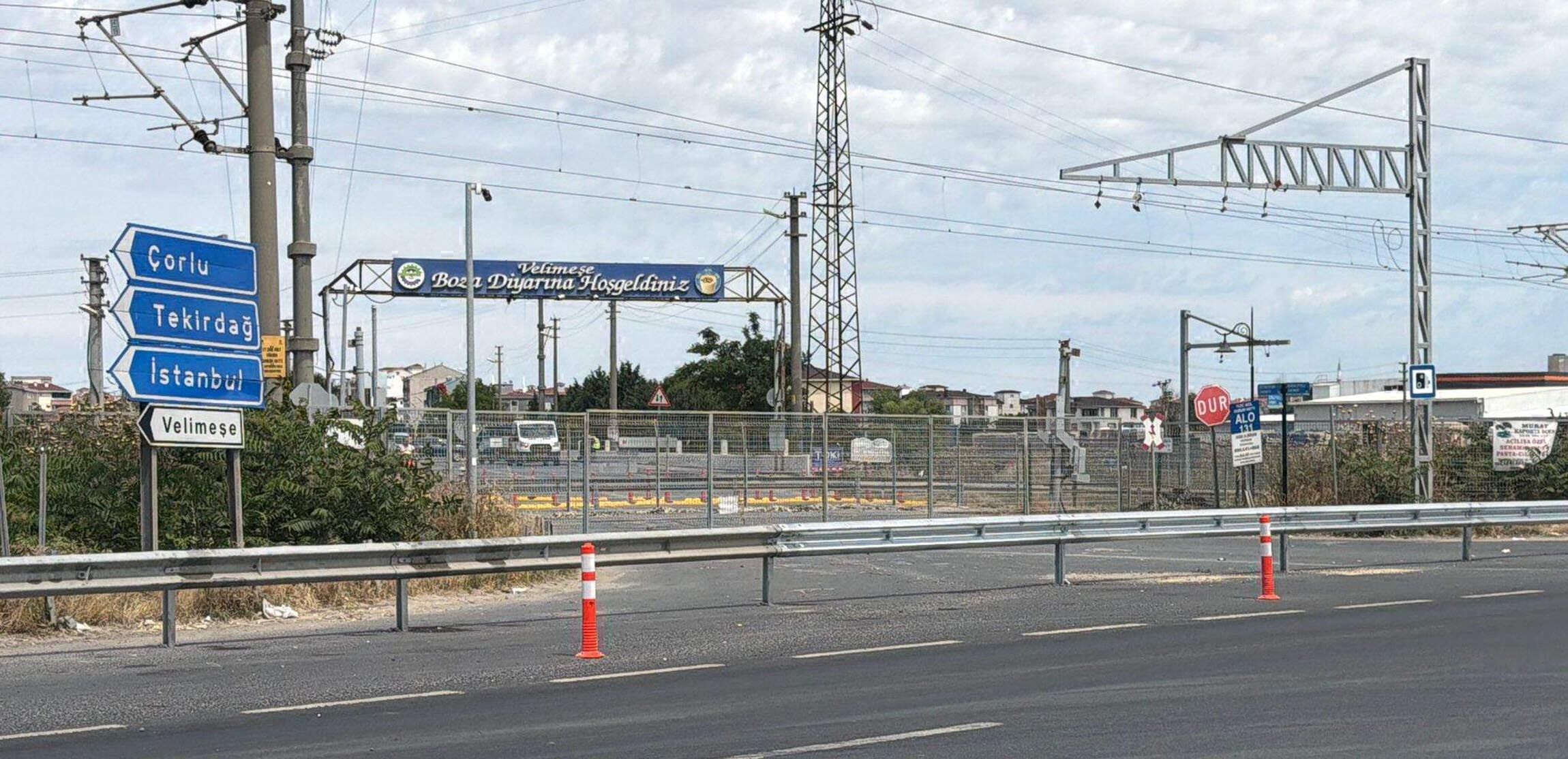 Trenin Minibüse Çarptığı Ve 7 Kişinin Öldüğü Hemzemin Geçit, 4 Yıl 9 Ay Sonra Kapatıldı (2)