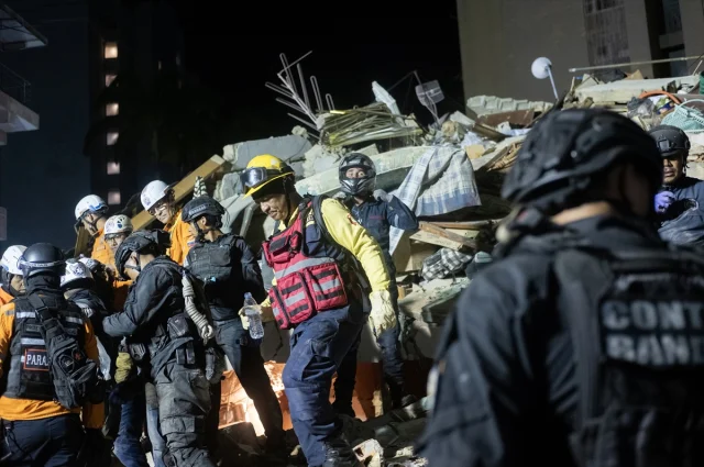 Venezuela’da Deprem Felaketi 7.5 Ve 7.2’Lik Sarsıntılar Denizin Ortasından Görüldü (2)
