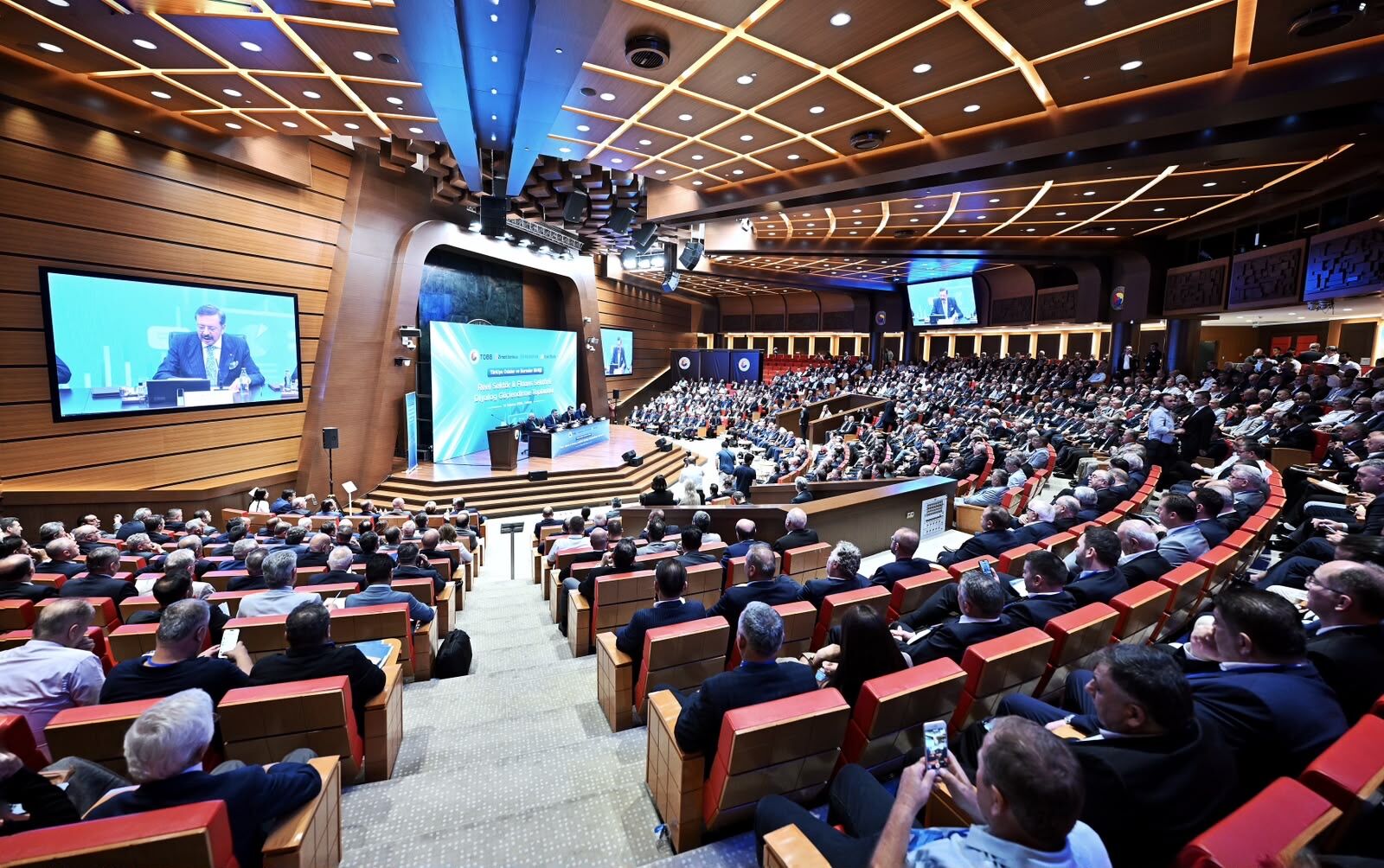 KMTSO Başkanı Buluntu, TOBB’daki finansman toplantısında Kahramanmaraş’ı temsil etti1