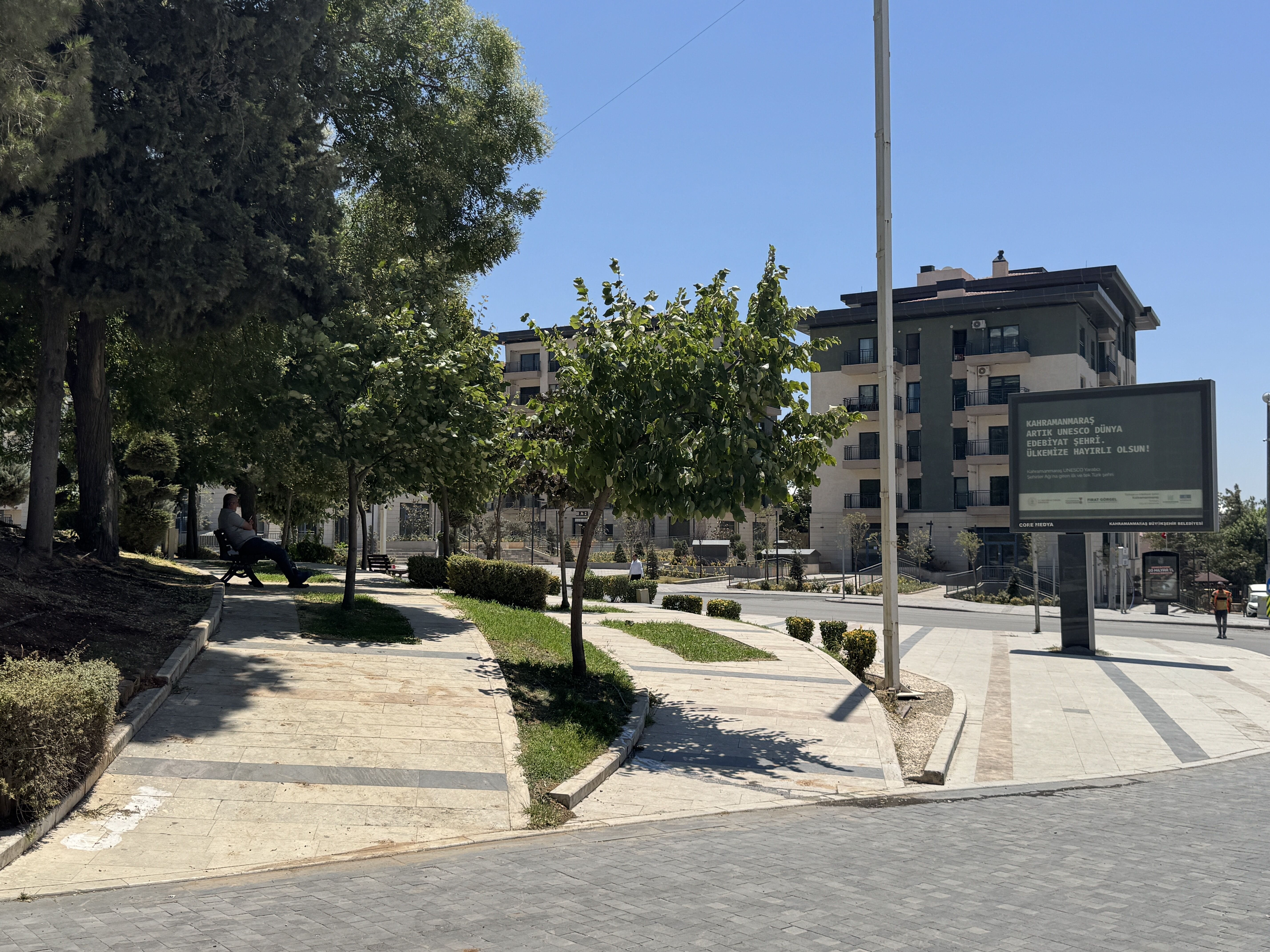 Kahramanmaraş'ta sıcak hava günlük yaşamı olumsuz etkiliyor-1