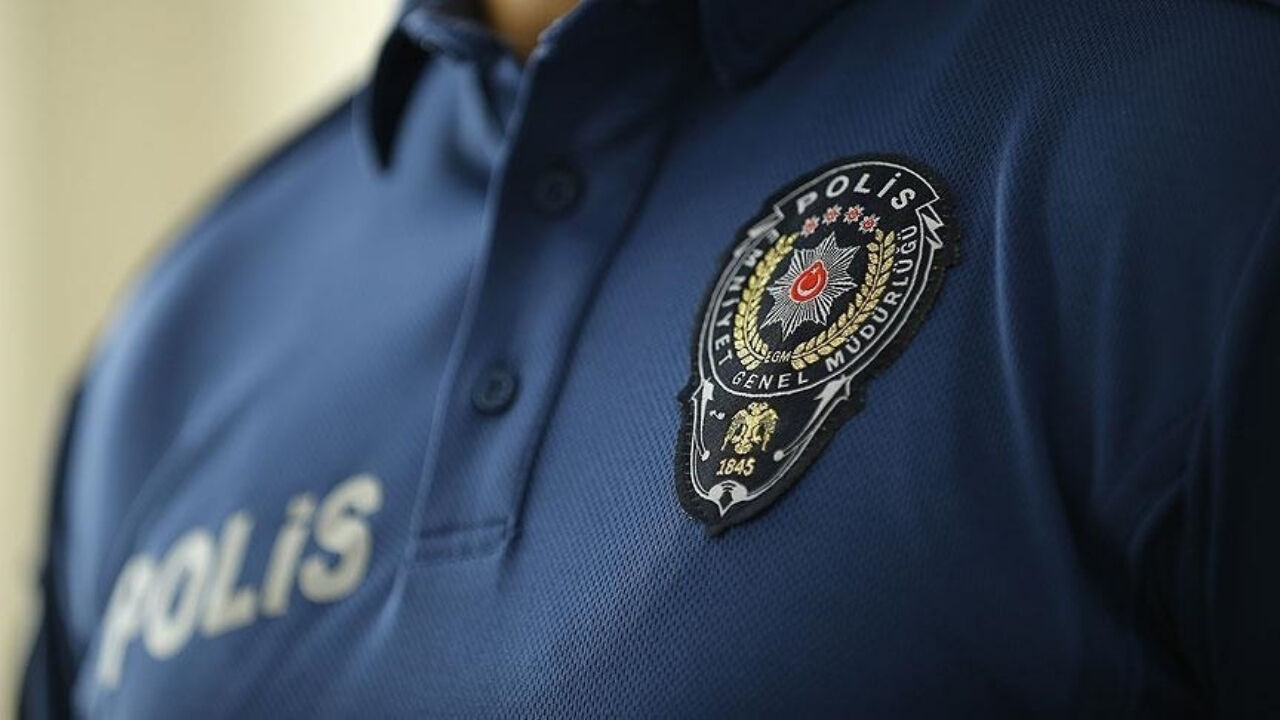 Adana'daki Polis Memuru Emre K. Kimdir, Neden Yaşamına Son Verdi?