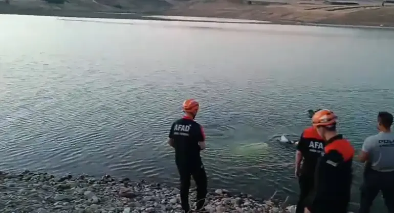Baraj Gölünde Boğulan Arda’nın Cansız Bedenine Ulaşıldı 1