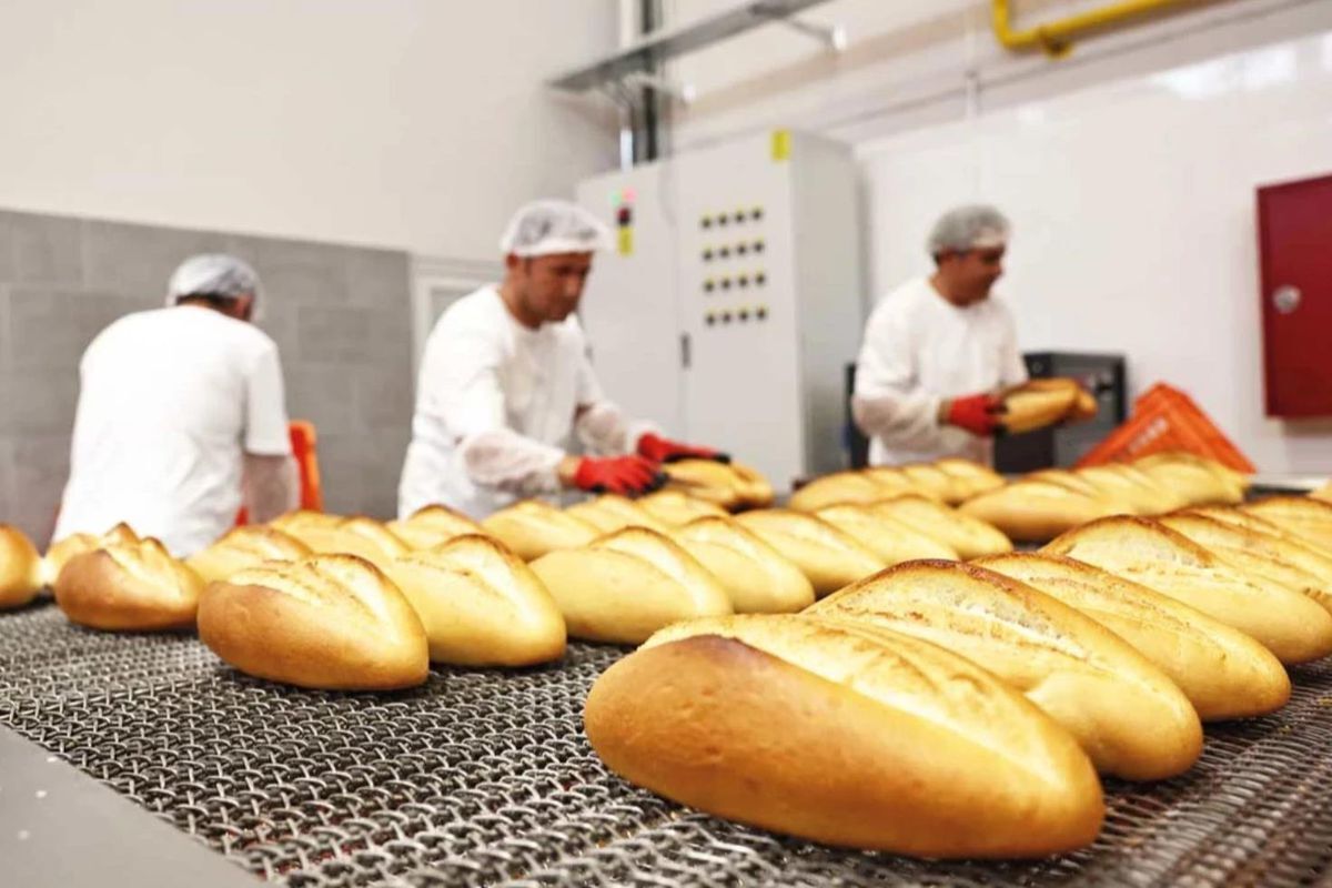 Ekmekte Yeni Tarife: Zam Geldi, Gramaj Düştü