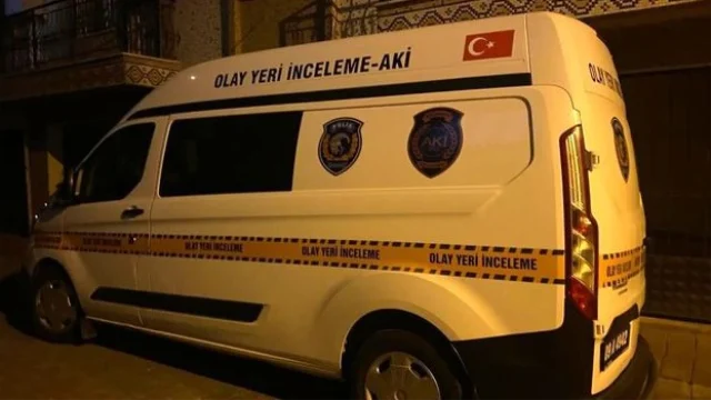 Emniyet Amiri Oğlunun Silahıyla Canına Kıydı-1