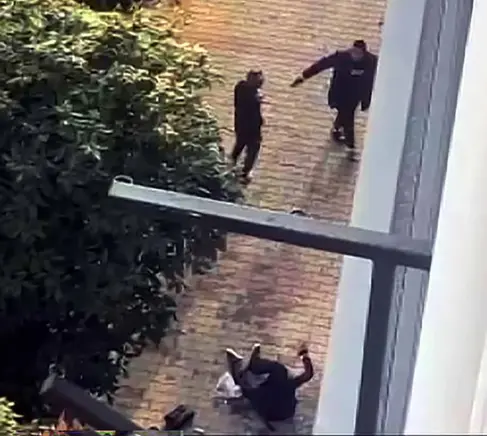 Eski Eşini Çocukların Gözü Önünde 10 El Ateş Ederek Yaralayan Sanığın Davası Ertelendi 1