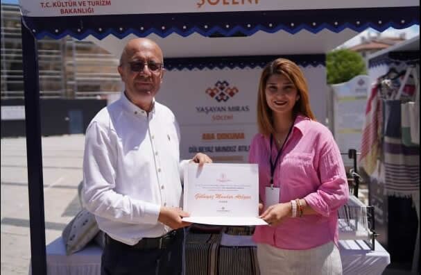 Kahramanmaraş Aba Dokuması Sivas'ta Büyük Beğeni Topladı