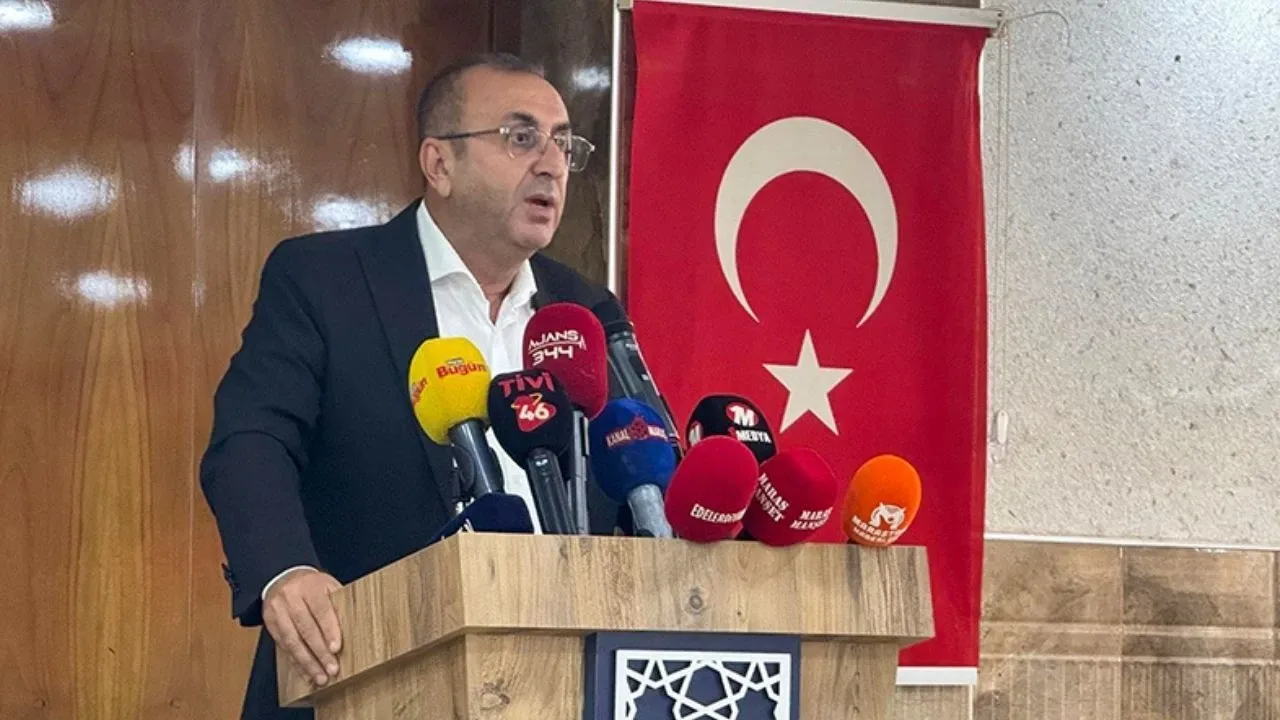 Kahramanmaraş'ta CHP İl Başkanı Ünal Ateş ve Yönetimi İstifa Ediyor
