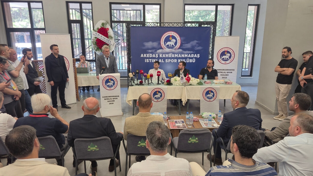 Kahramanmaraş İstiklalspor'da Ahmet Gülpak Dönemi Resmen Başladı! (2)
