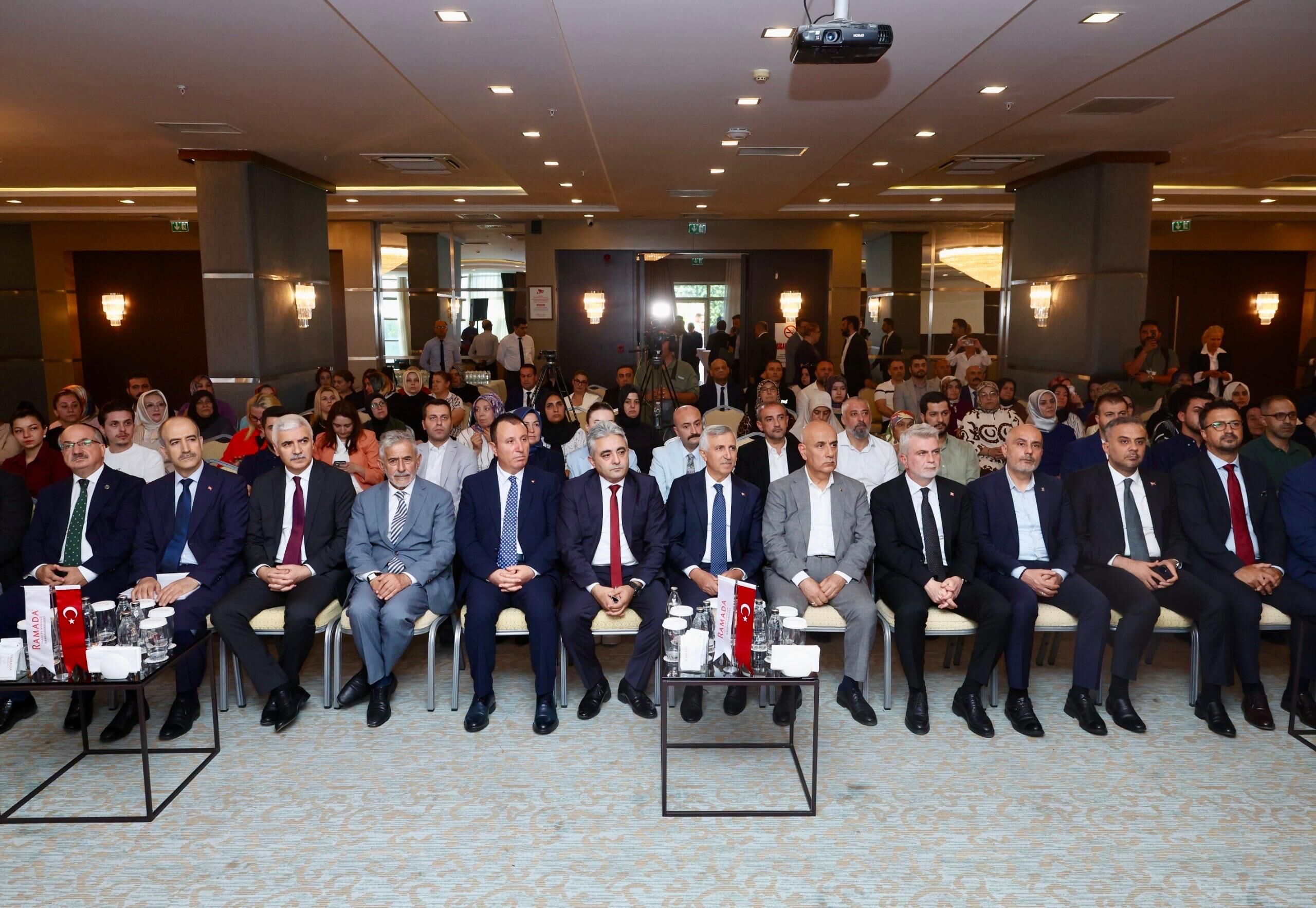Kahramanmaraş'ın Ekonomik Potansiyeli Ulusal Ekranlarda Tanıtıldı (2)