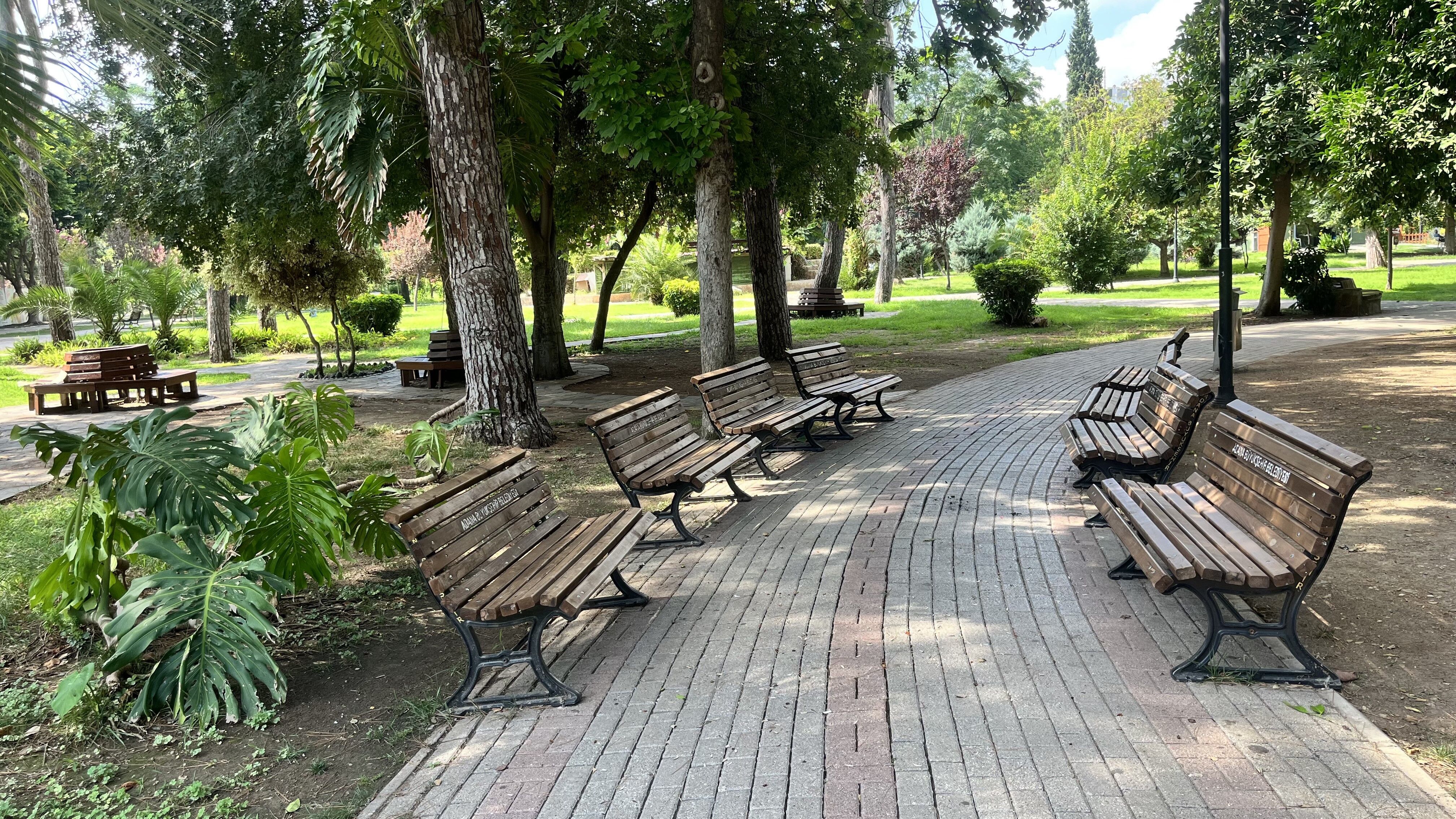 Kahramanmaraşlı Vatandaş Adana Sıcağını Tek Cümleyle Özetledi (4)