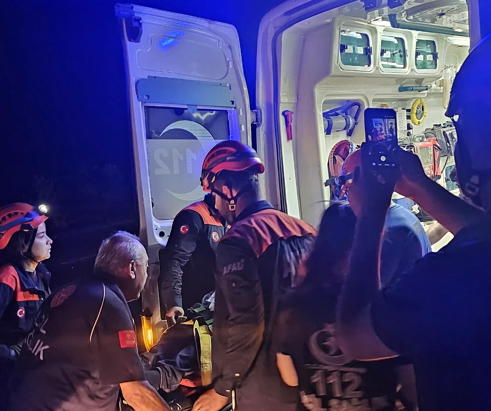 Kahramanmaraş'ta Arkadan Çarpan Tır Şarampole Uçtu! 1 Yaralı (4)