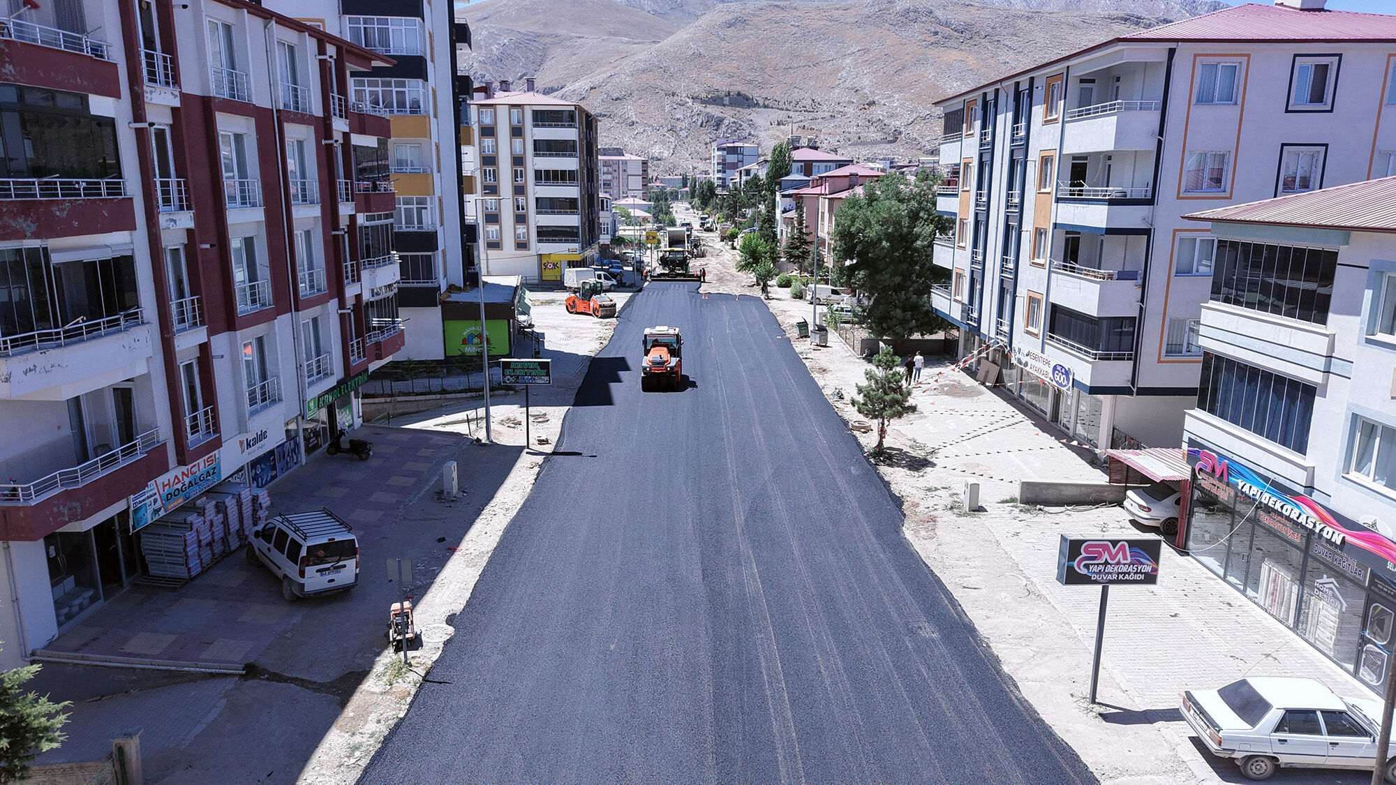 Kahramanmaraş'ta Asfalt Seferberliği Sürüyor! 4 İlçede 37 Nokta Yenilenecek (5)