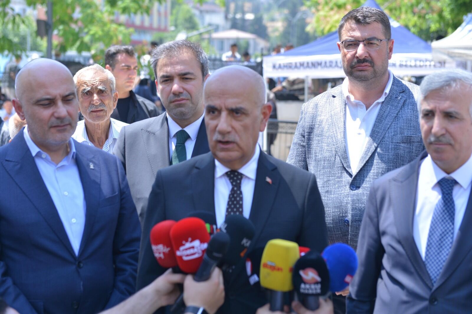 Kahramanmaraş'ta Gelenek Devam Etti 5 Bin Kişiye Aşure Dağıtıldı (3)