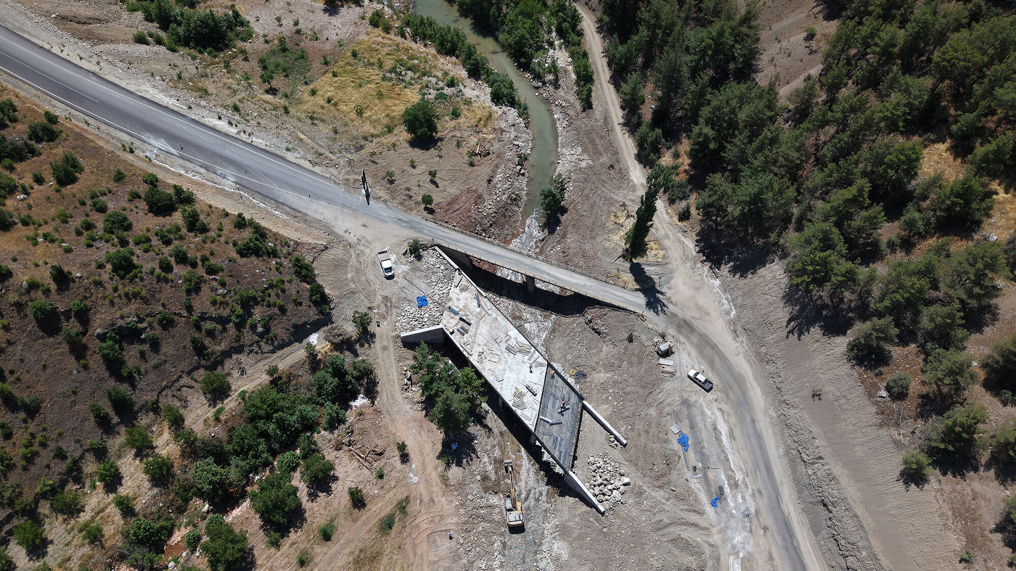 Kahramanmaraş'ta Kırsal Ulaşımı Değiştirecek Proje! Yeni Köprü Yükseliyor (5)