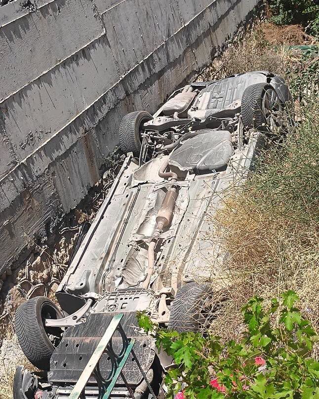 Kahramanmaraş'ta Korkutan Kaza Otomobil Su Kanalına Uçtu 1