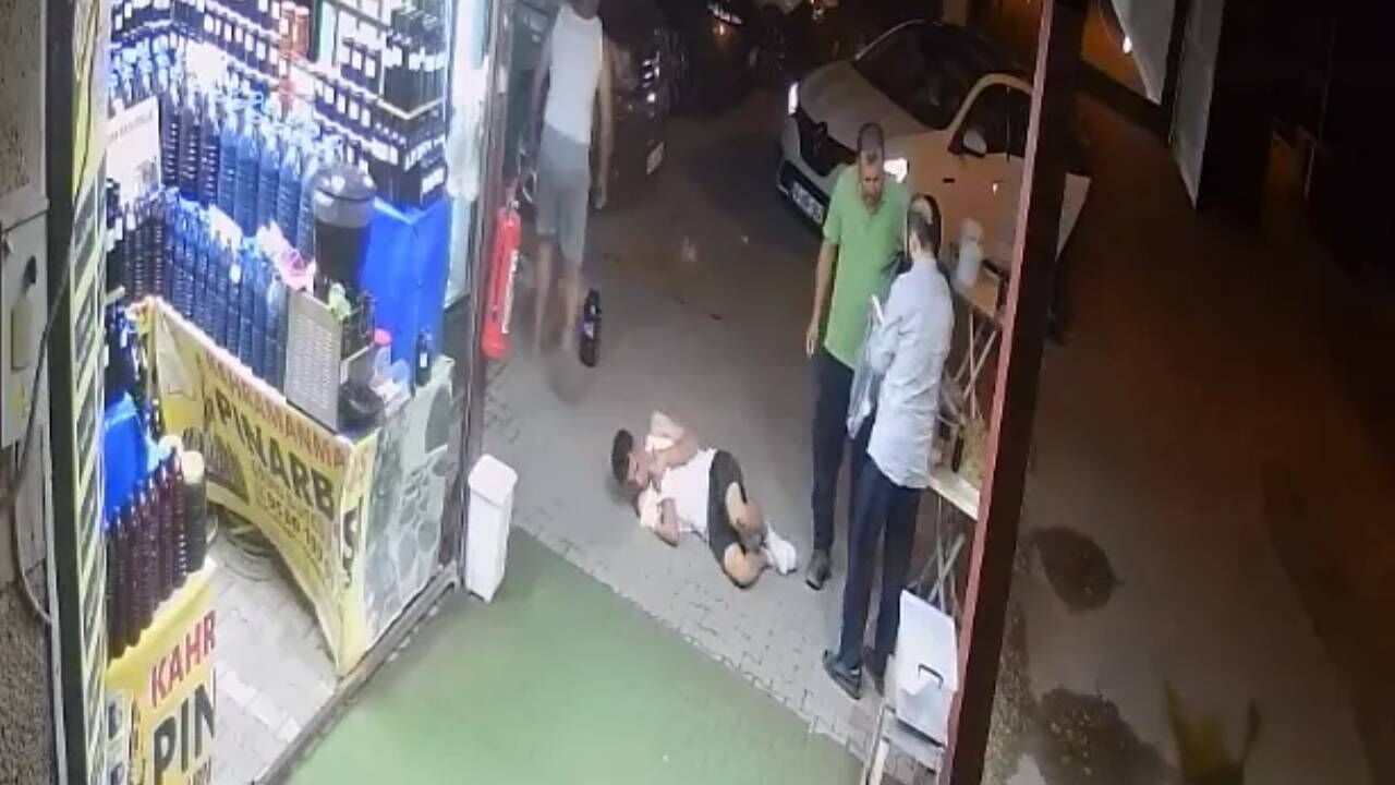 Kahramanmaraş'ta satır ve bıçaklı kavga kanlı bitti