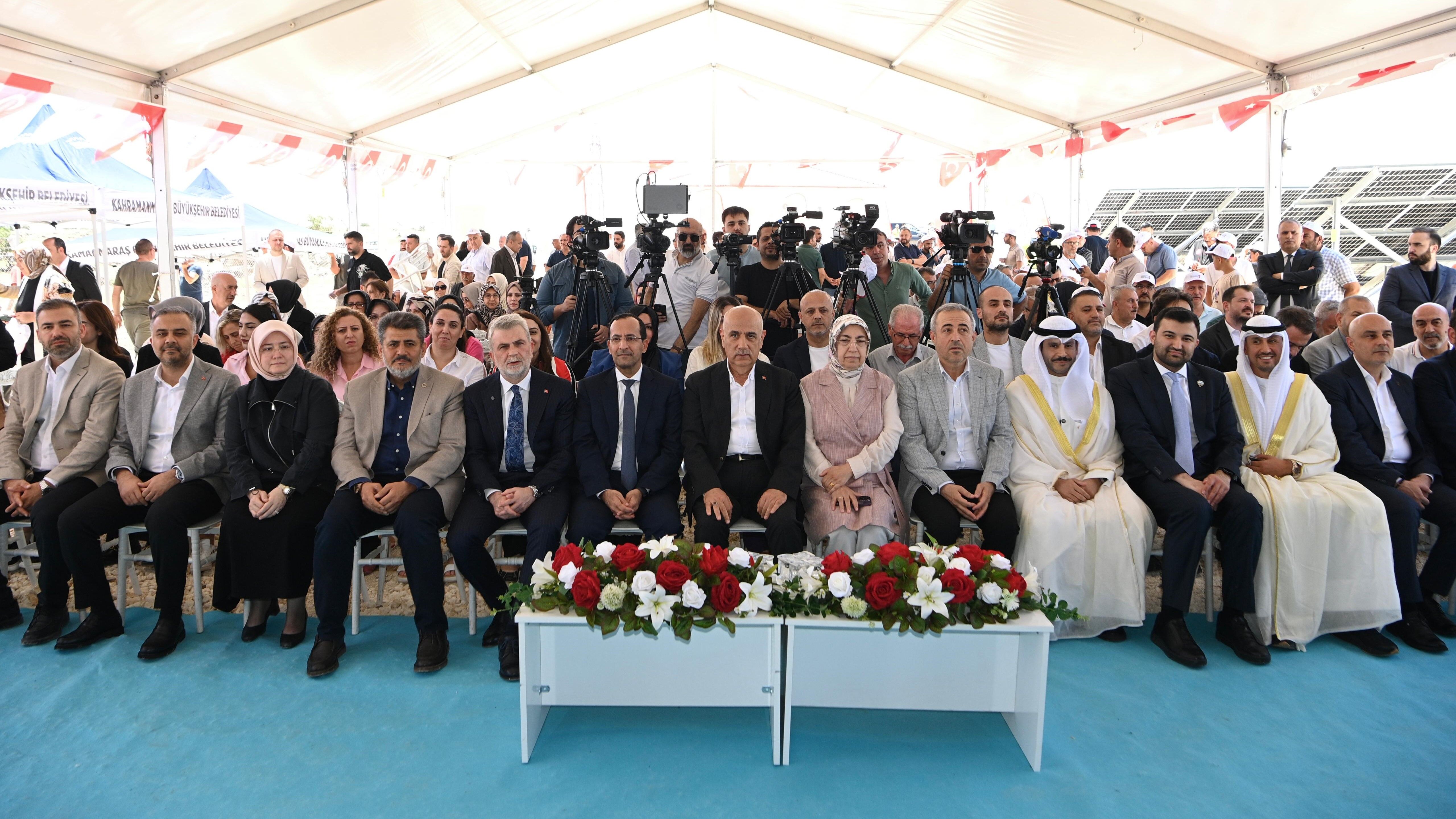Kahramanmaraş'ta Şehrin En Büyük Güneş Enerji Santrali Hizmete Girdi (11)