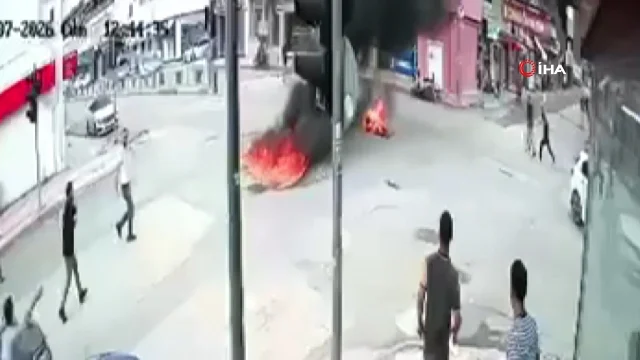 Krize Giren Adam Sokak Ortasında Benzinle Kendini Yaktı (2)