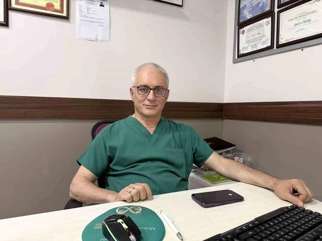 Kulağından Canlı Kelebek Çıkarıldı! Doktor Bile Şaşkınlığını Gizleyemedi (1)