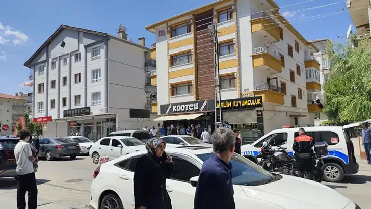 Kuyumcu Soygununda İlginç Detay Soygun Nasıl Yapılır Diye Araştırmış (2)