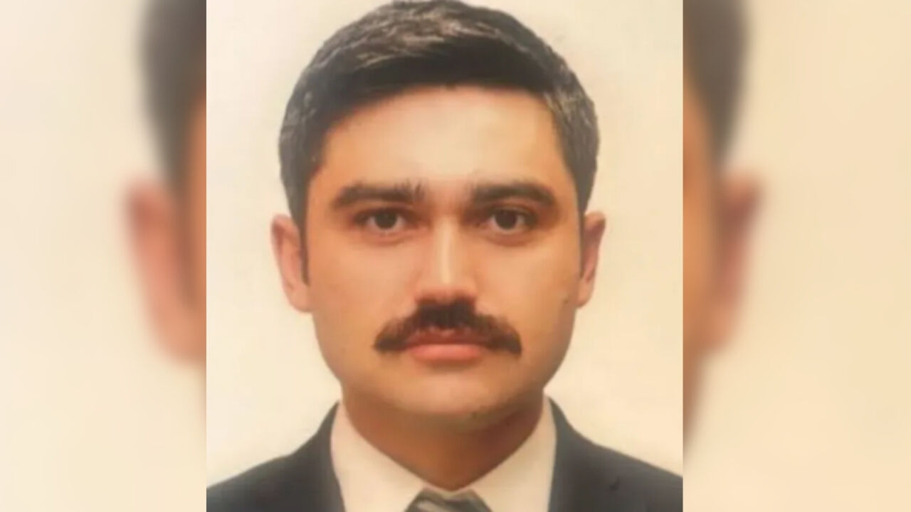 Macron'un Yanında Koşan Kim? Erdoğan'ın Fransızca Tercümanı Hamza Gedikoğlu Kimdir?