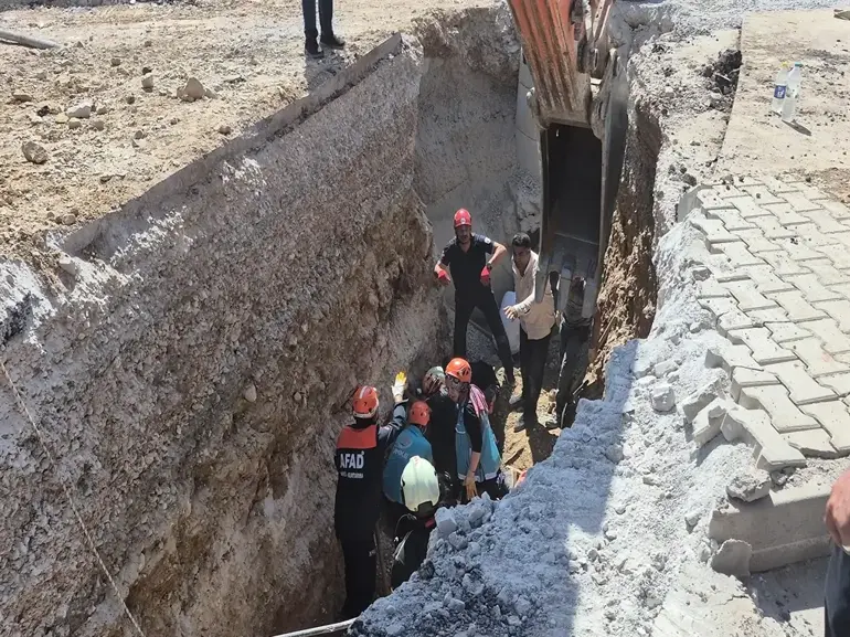 Malatya'da Altyapı Çalışmasında Göçük; 2 Ölü