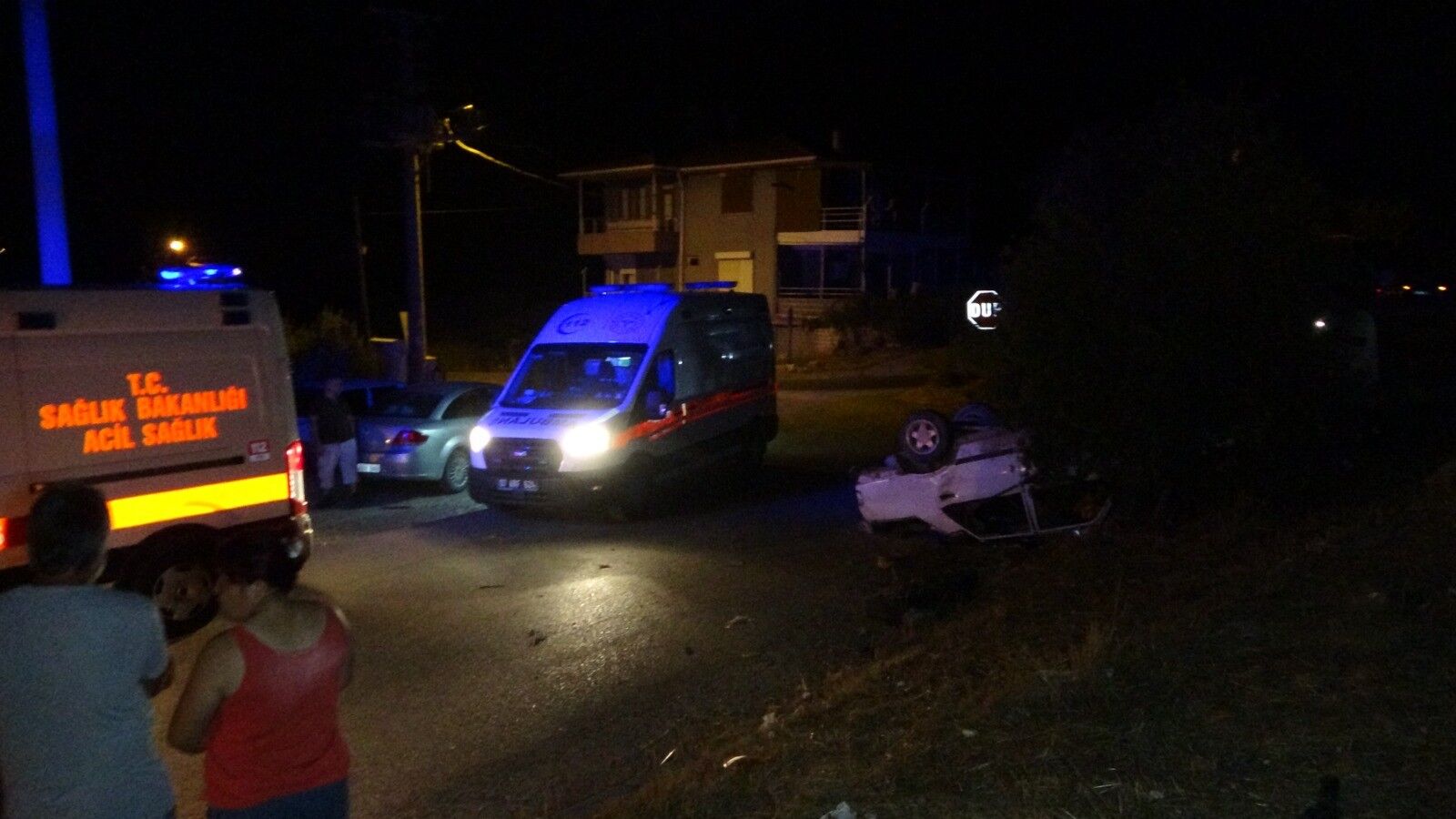 Manavgat'ta Feci Kaza Yaralılar Araçtan Güçlükle Çıkarıldı (4)