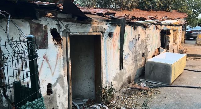 Metruk Evde Kadın Cesedi Bulundu (1)