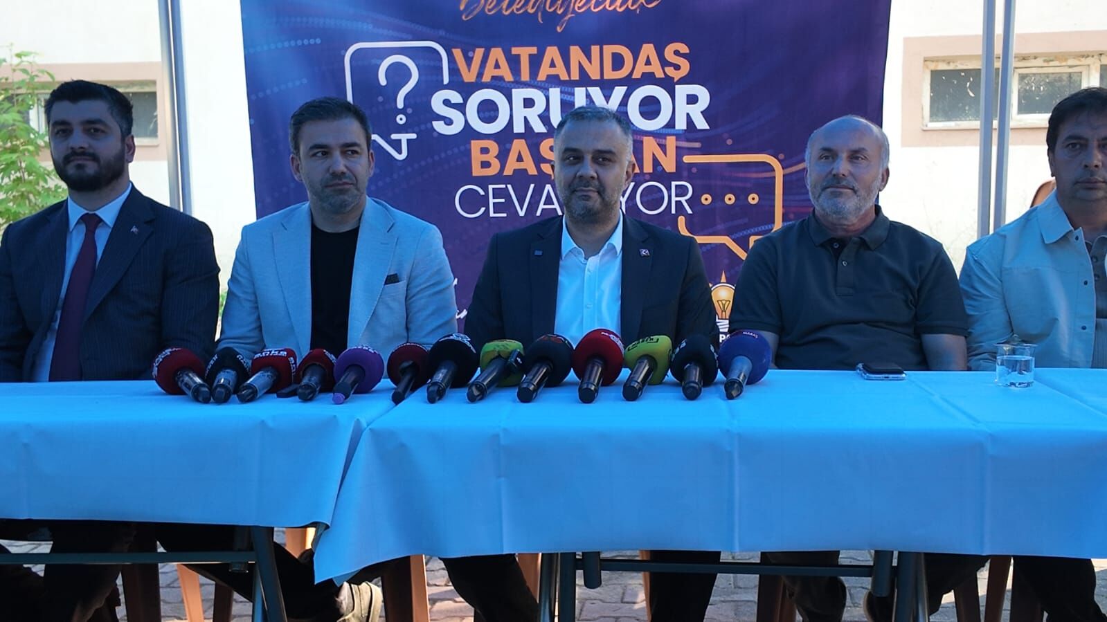 Tekir Mahallesi’nde Vatandaş Sordu, Başkan Toptaş Tek Tek Yanıtladı (3)
