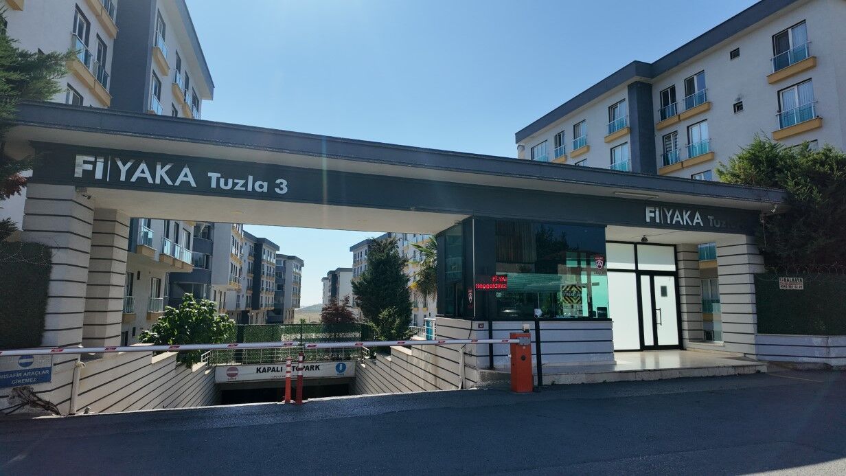 Tuzla’da 22 Milyon Liralık Aidat Vurgunu; Yönetim Paraları Yasa Dışı Bahiste Yedi, Site Iflasın Eşiğine Geldi