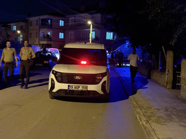 Uzun Süredir Görüşmediği Babasının Evine Tüfekle Ateş Açtı (1)