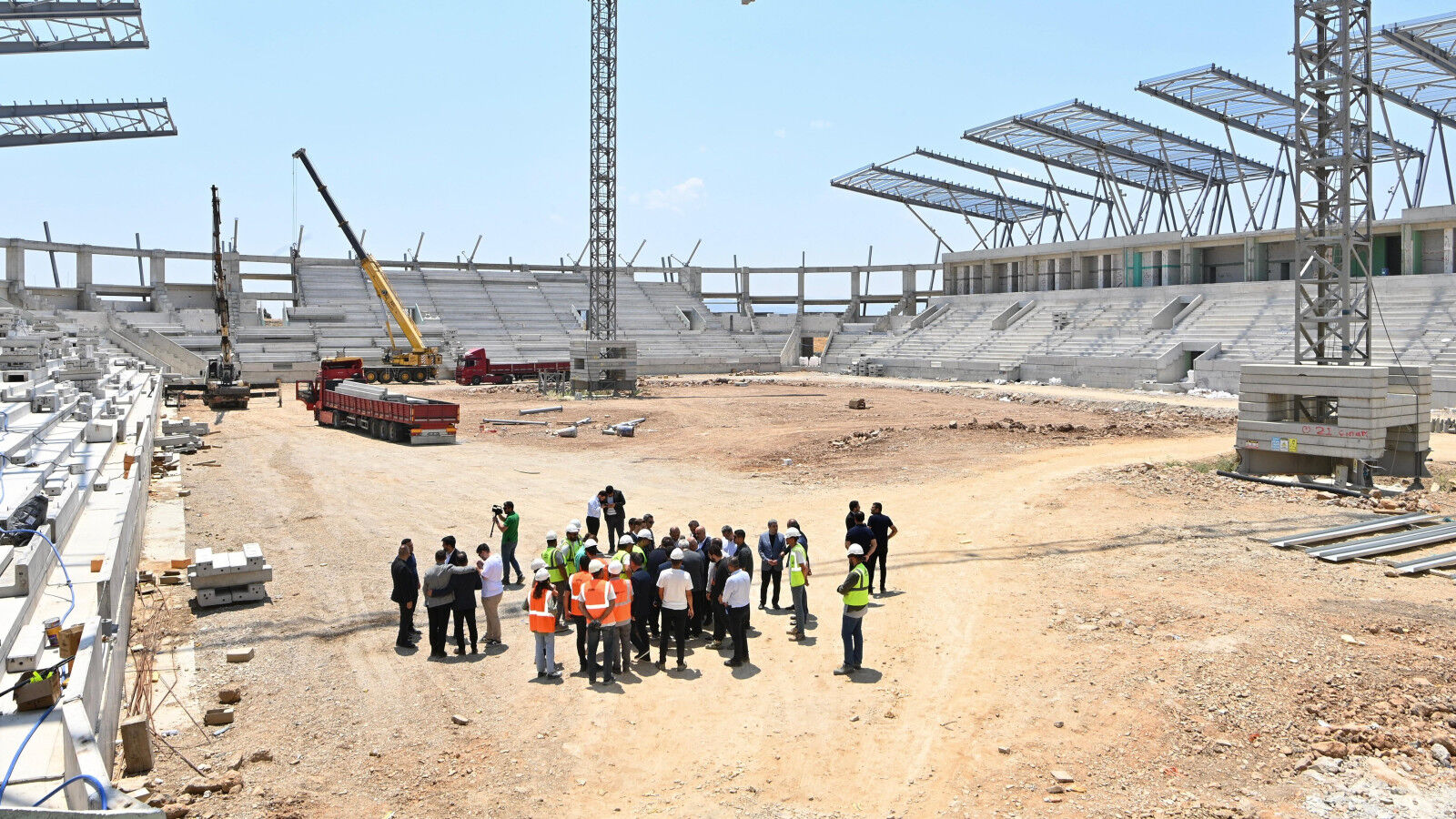 Yeni Kahramanmaraş Stadyumu Hızla Tamamlanıyor (6)