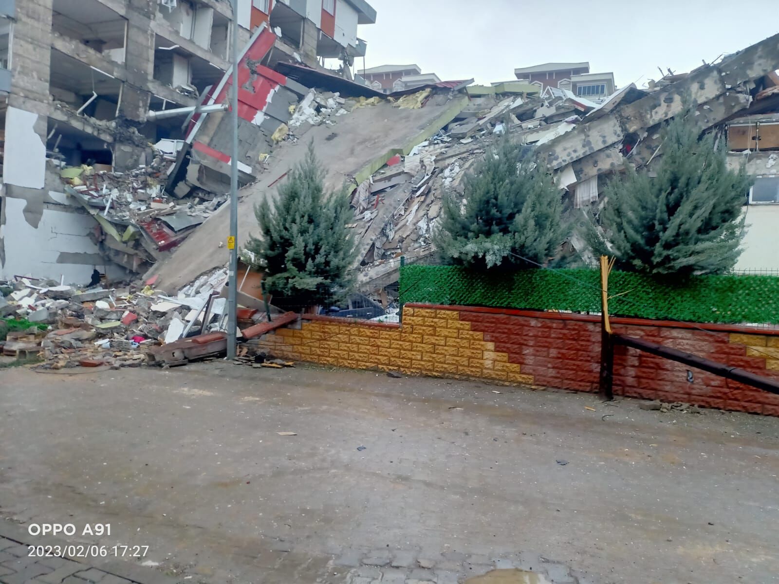 44 Kişinin Öldüğü Said Bey Sitesi'nde Ikinci Yapı Denetim Şirketinin 3 Yetkilisine Dava-1