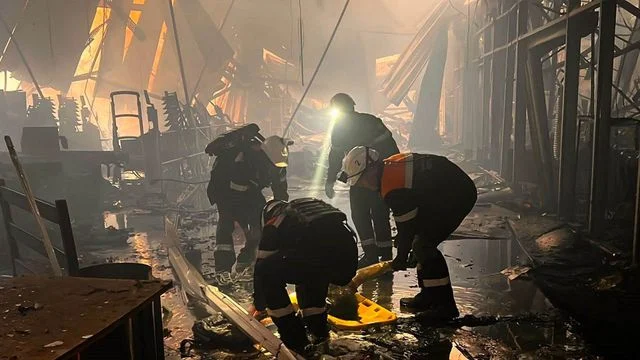 Alışveriş Merkezine Saldırı 16 Kişi Hayatını Kaybetti (1)