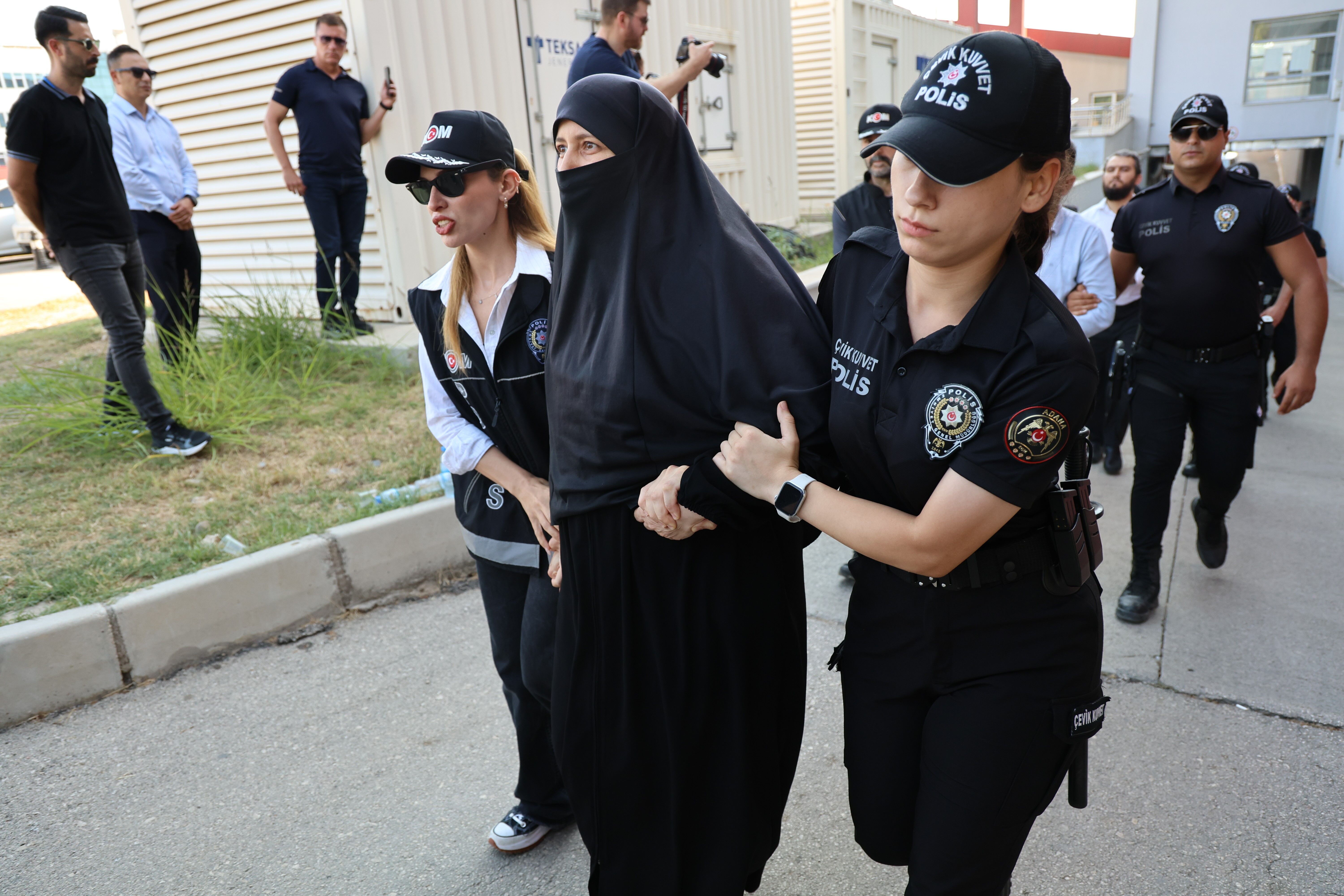 Alparslan Kuytul Soruşturmasında 56 Şüpheli Adliyede (5)